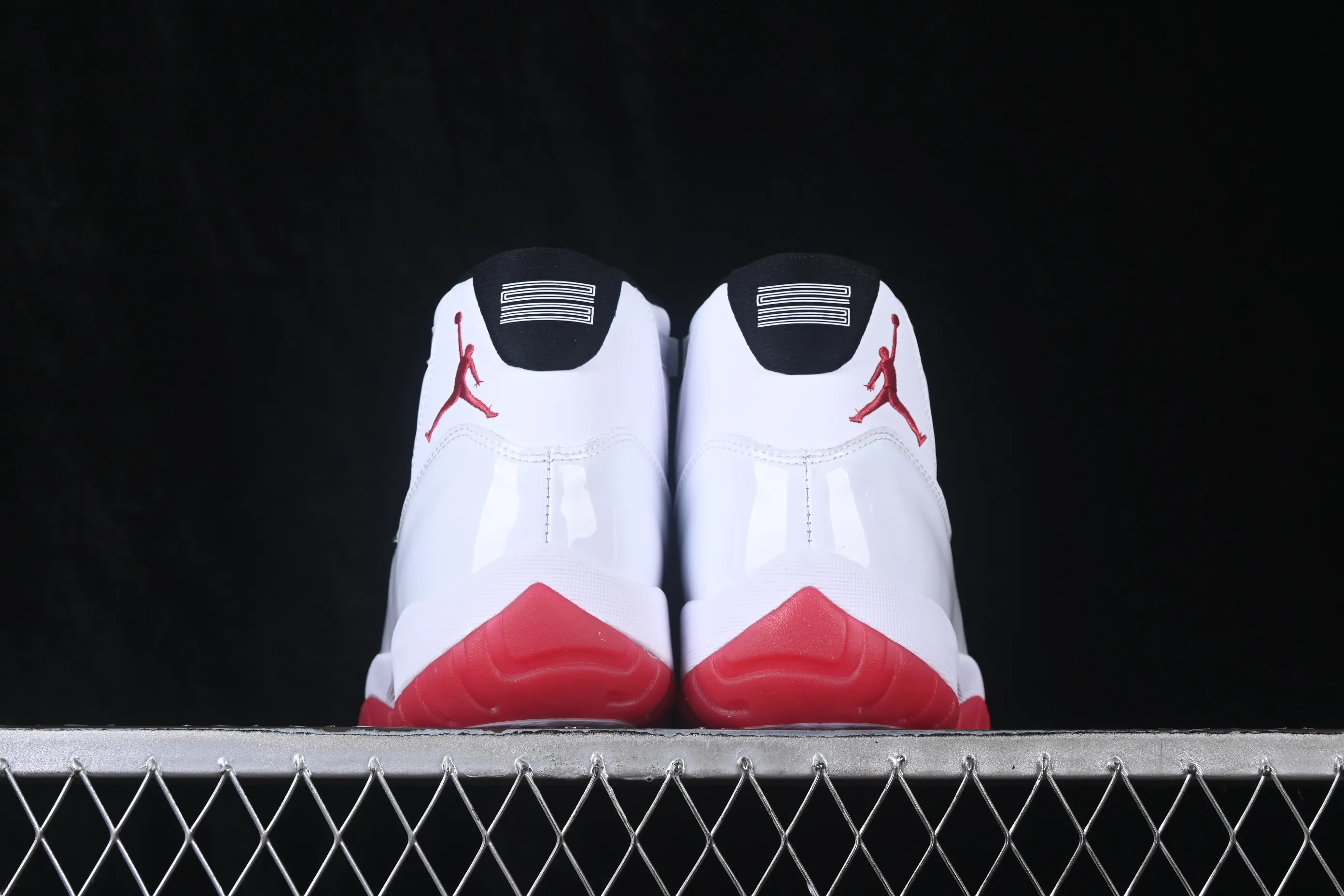 All categories Air Jordan Jordan series basketball shoes Air Jordan 11 Air Jordan 11 Retro AJ11 Joe 11 patent leather white and red CT8012-160